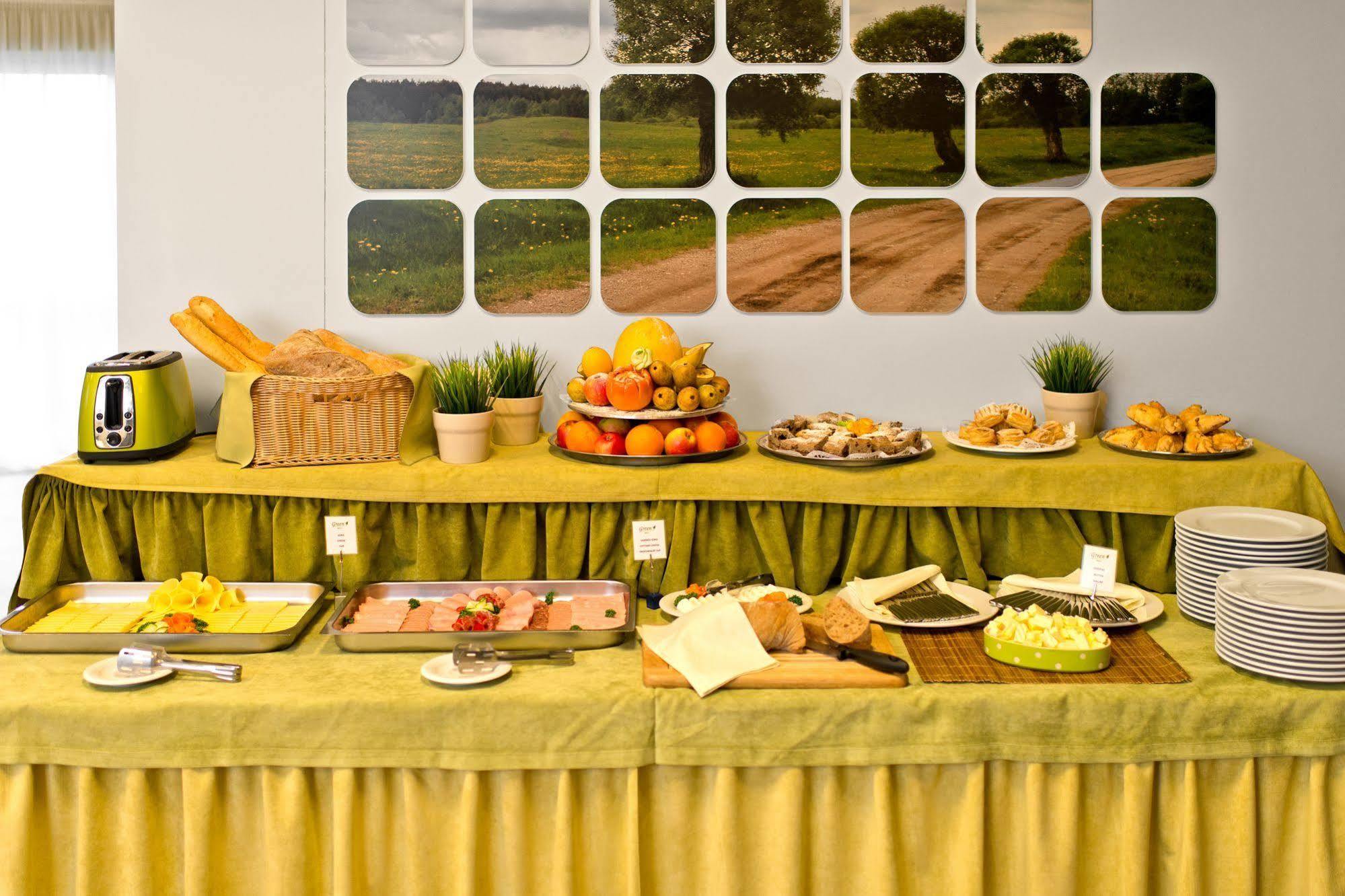 Green Vilnius Hotel Buitenkant foto